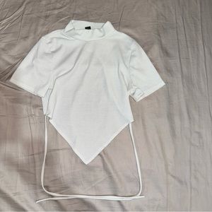 Size M Publik White Crop Top